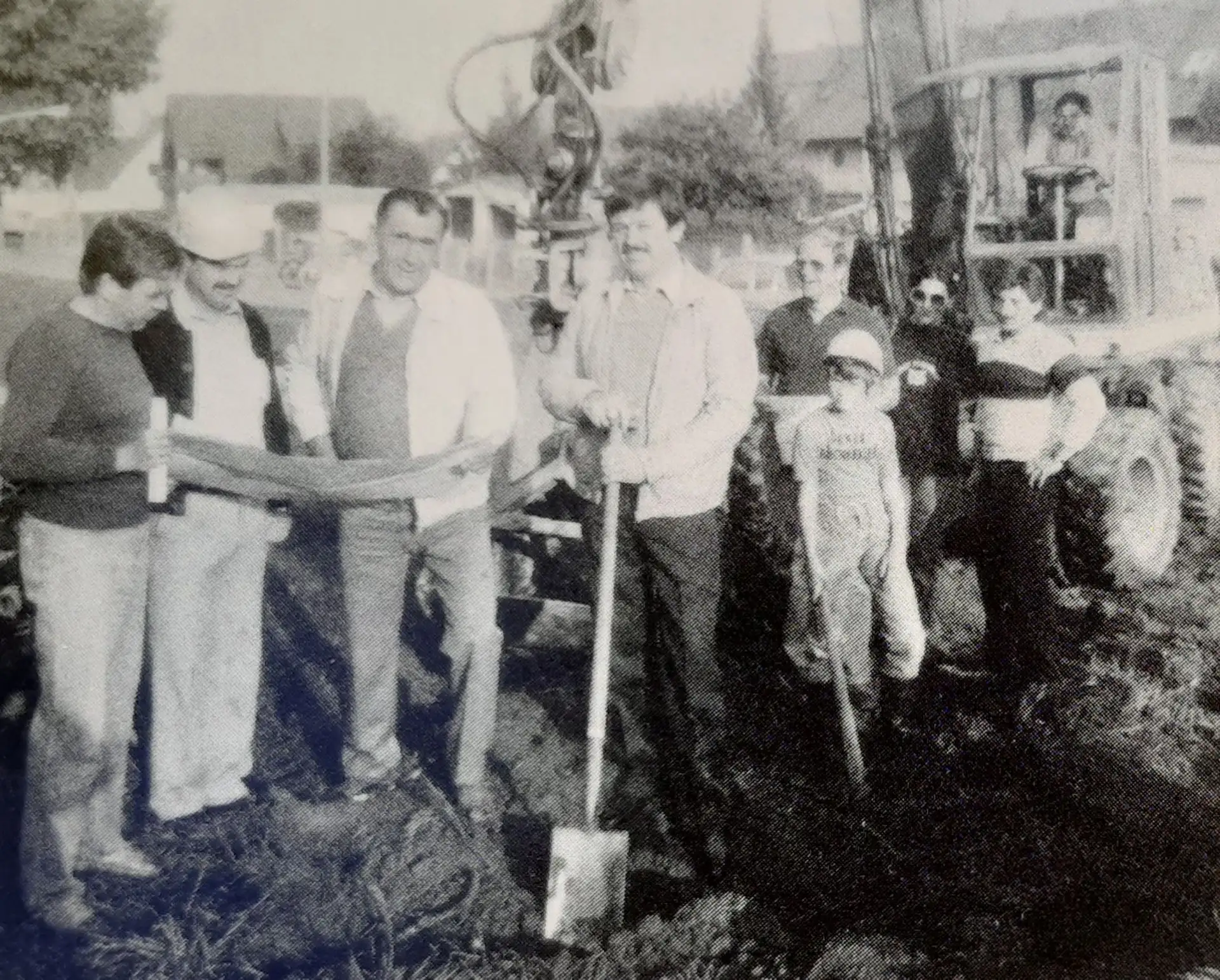 spatenstich-1982-erweiterung-vereinsheim